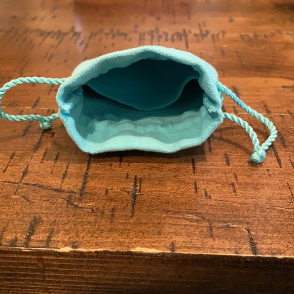 Authentic - Tiffany & Co. Jewelry Dust Bag w/inside compartments - Picture 7 of 7
